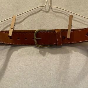 1-B
Men’s Leatherer belt size 38